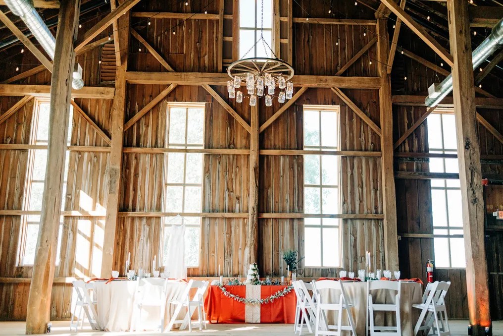 The Bicentennial Barn #78