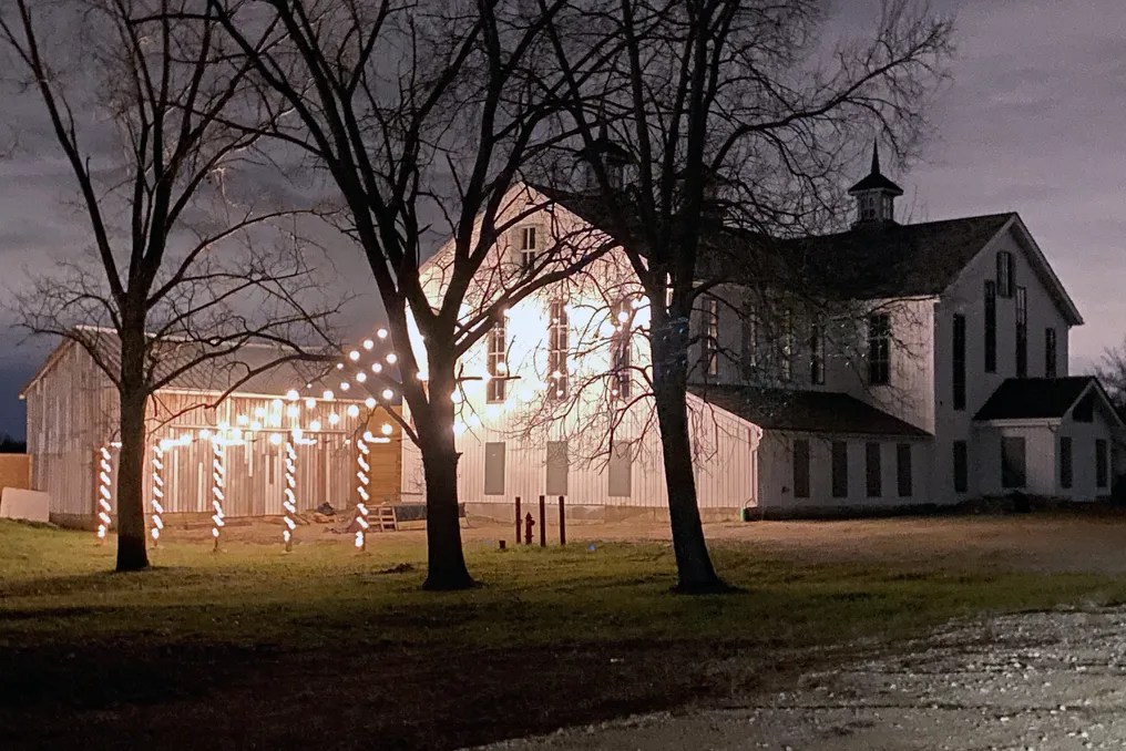 The Bicentennial Barn #97