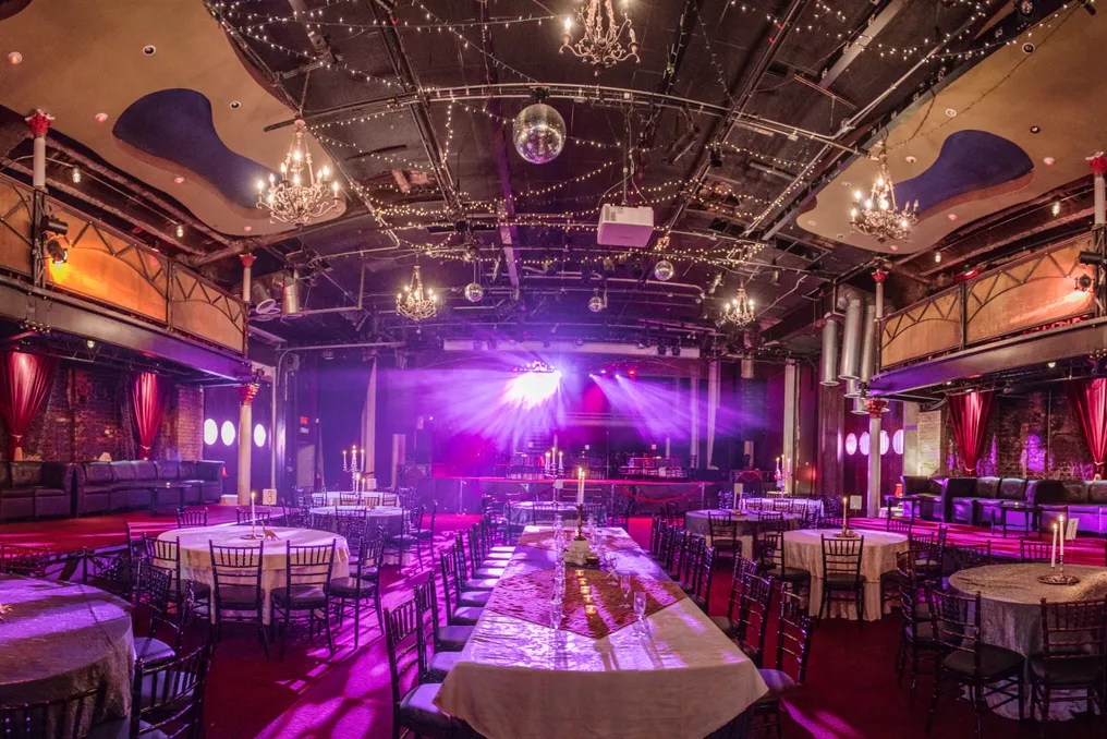 Varsity Theater #17