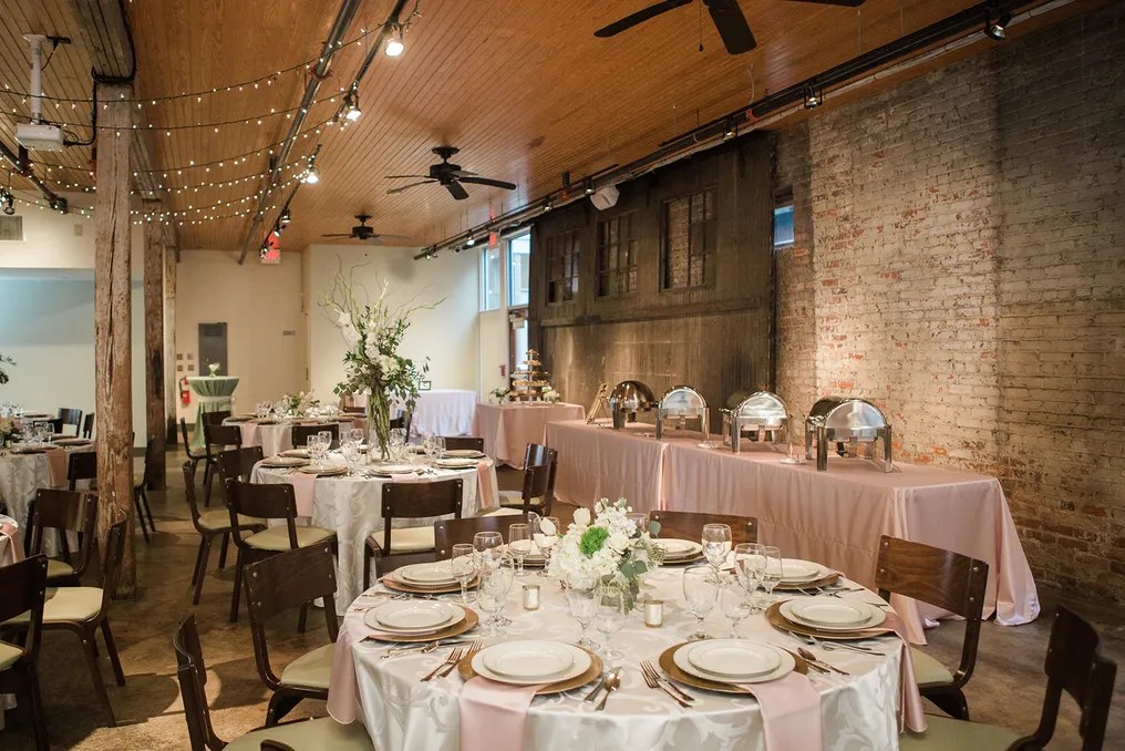Jiddi Space & Courtyard #17