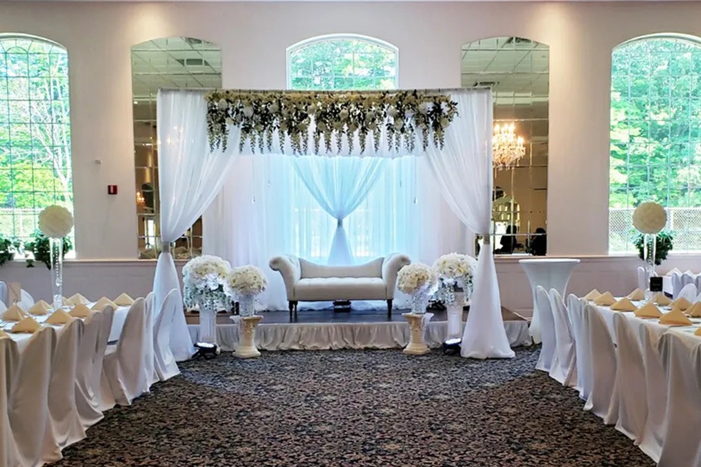 The Creekside Banquet Facility #15