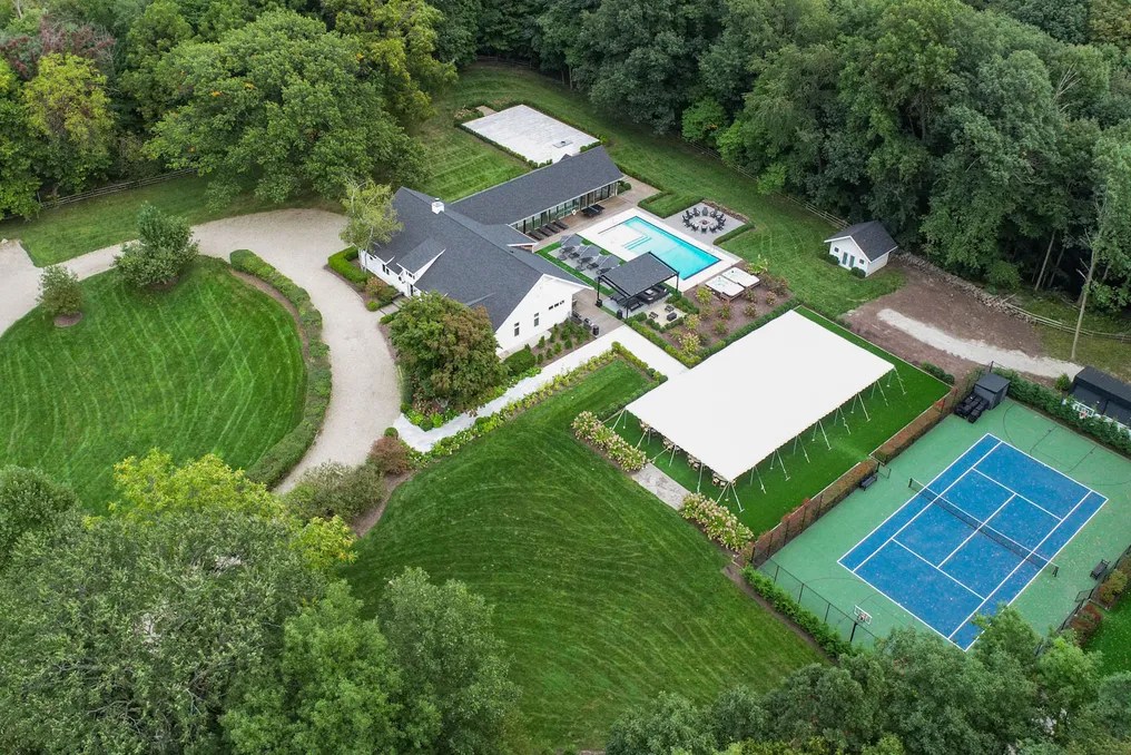 Apple Blossom Resort #2
