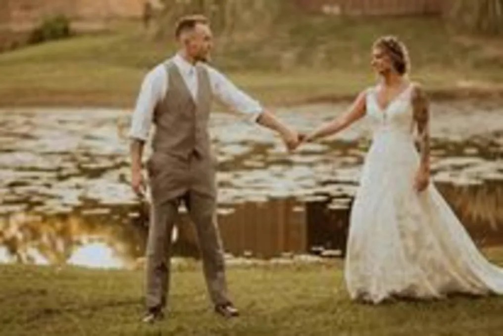 The Farmhouse Retreat Weddings #18
