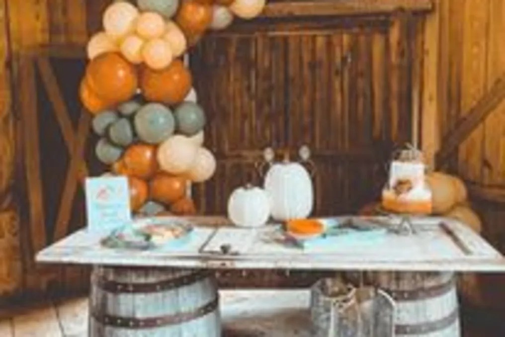 The Farmhouse Retreat Weddings #19