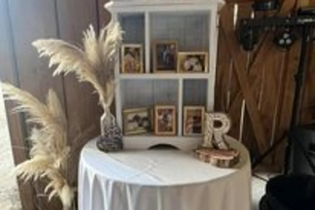 The Farmhouse Retreat Weddings #20