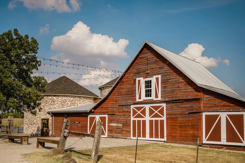 Rustic Grace Estate #54