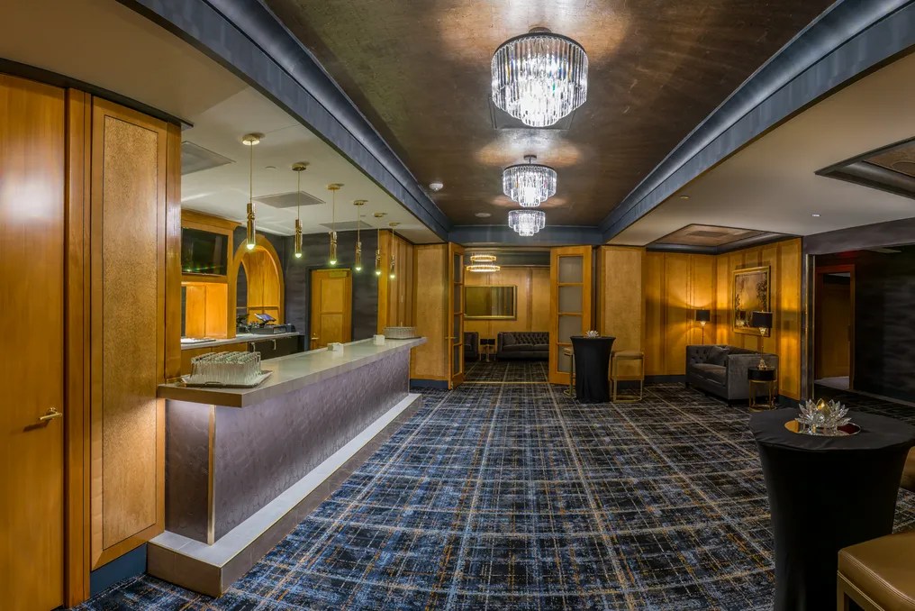 St. Clair Ballroom #16