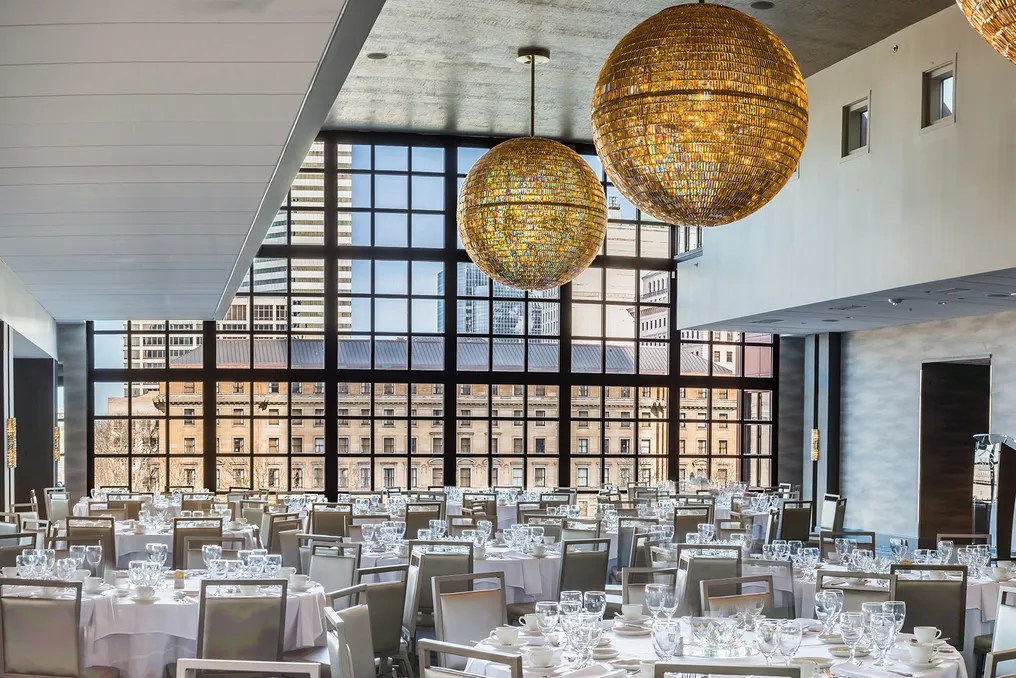 St. Clair Ballroom #19