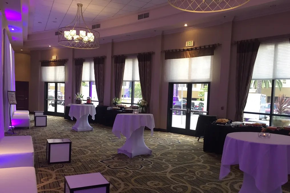 DoubleTree by Hilton Santa Ana/Orange County Airport #2