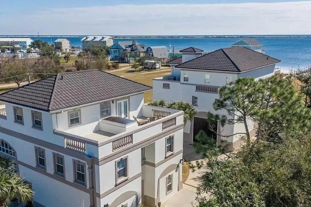 Bella Villa #23