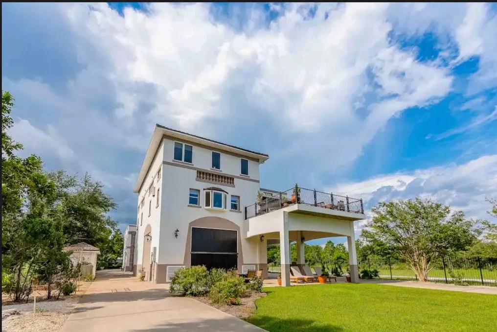 Bella Villa #73