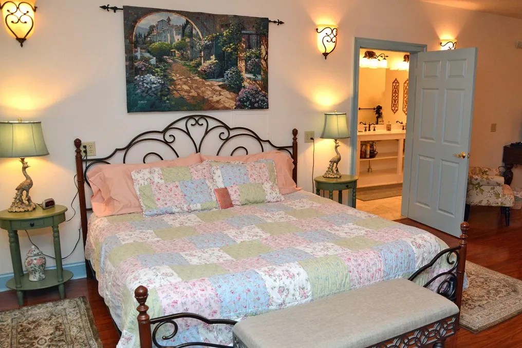 Battlefield Bed and Breakfast #20