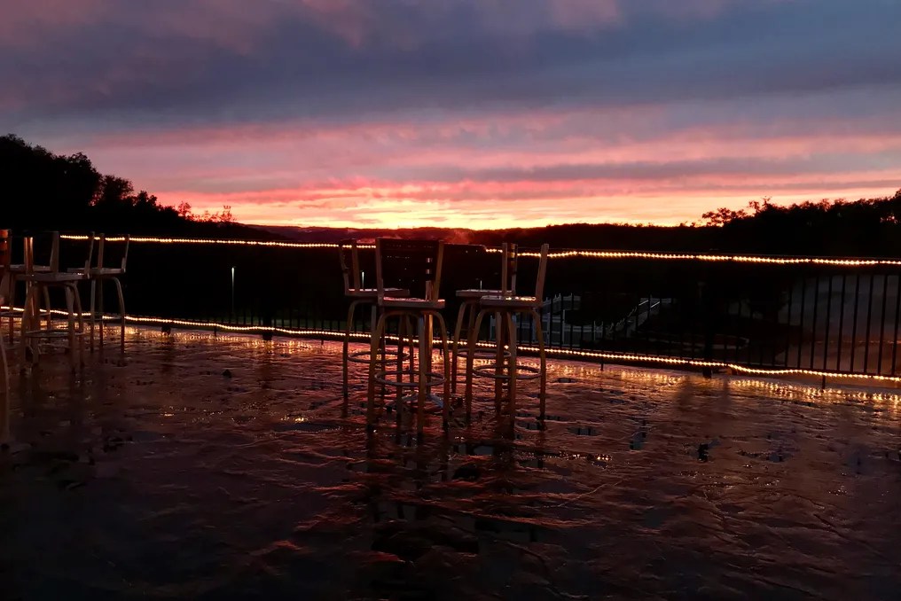 The Sunset Room at the Vista #10