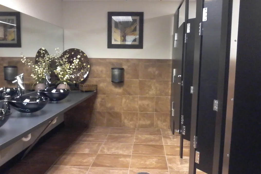 The Sunset Room at the Vista #34