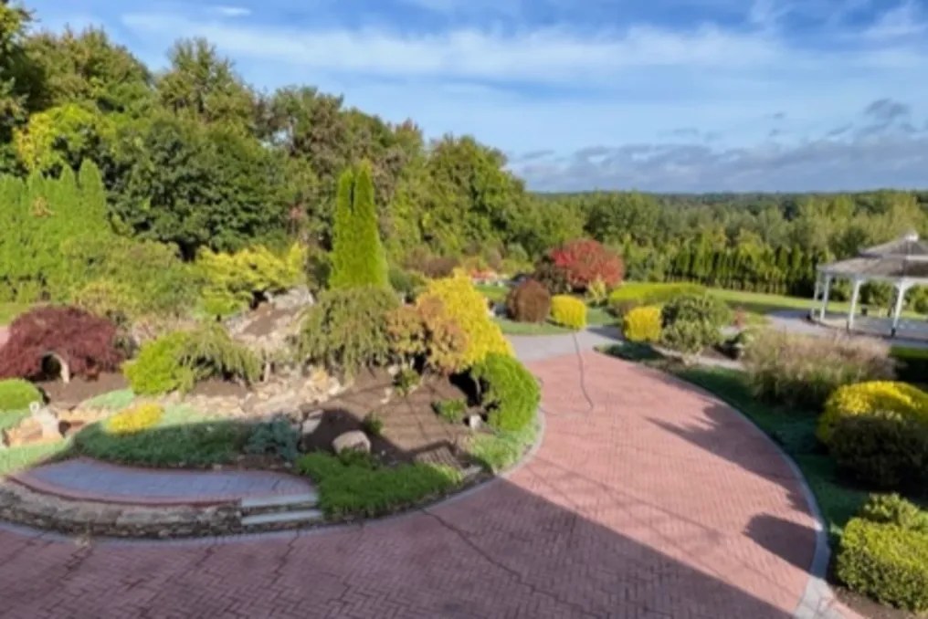 High Point Gardens #13