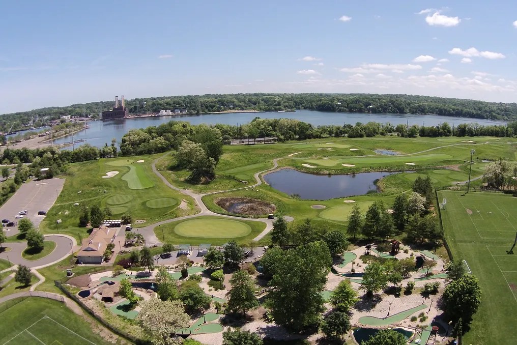 Harbor Links #27