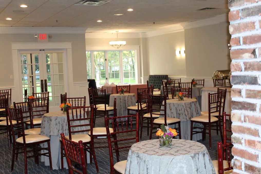 Stewart Manor Country Club #16