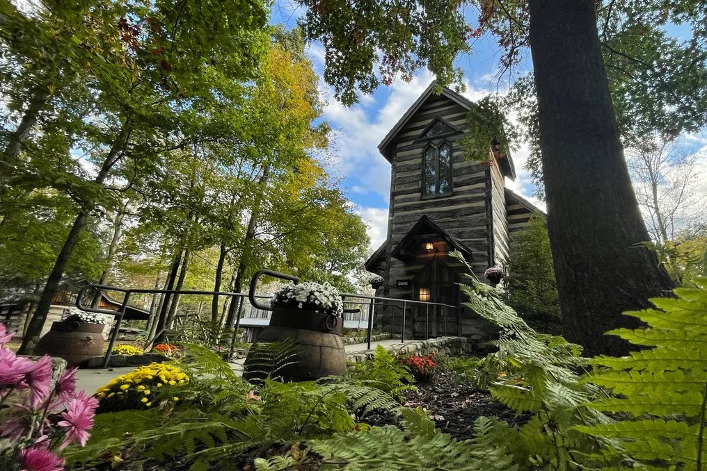 Oak Lodge #1