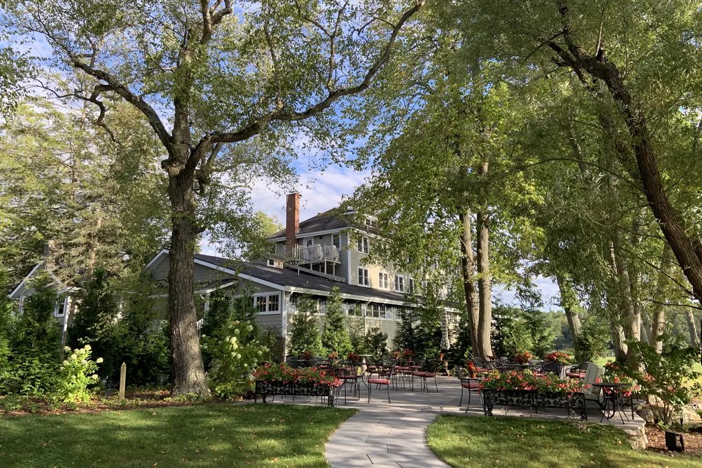 North Shore House #17