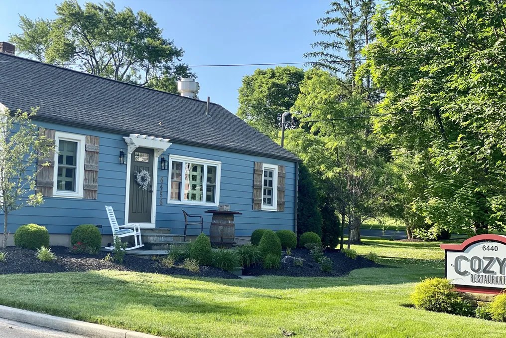 Cozy's Cottage #24
