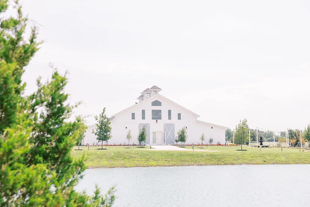 The Cinnamon Barn #13