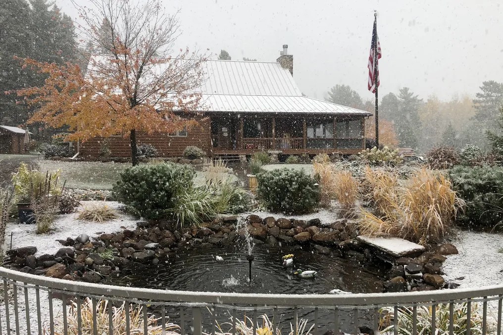 Pine Peaks Event Center #33