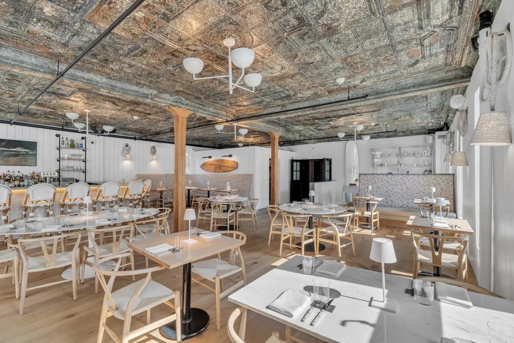 The St. Laurent Social Club & Guest Rooms #28