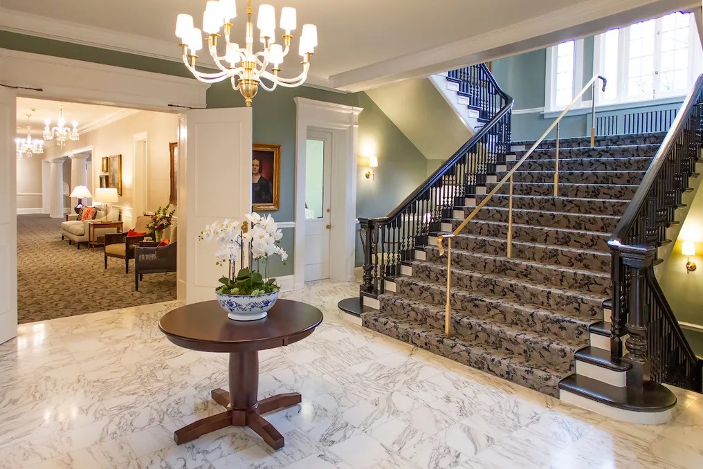 The Woman's Club of Evanston #22