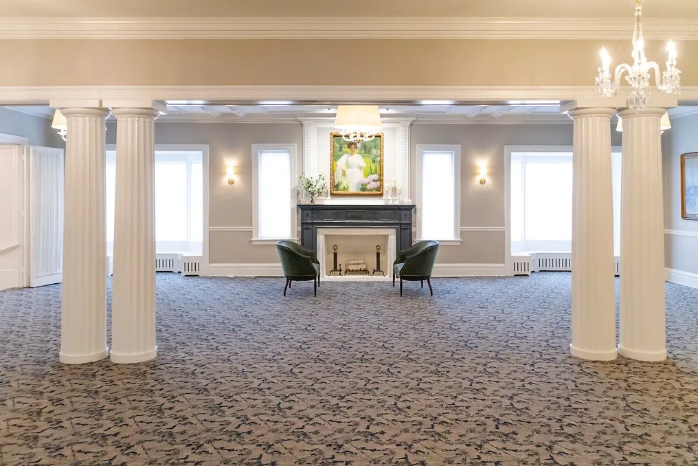 The Woman's Club of Evanston #24