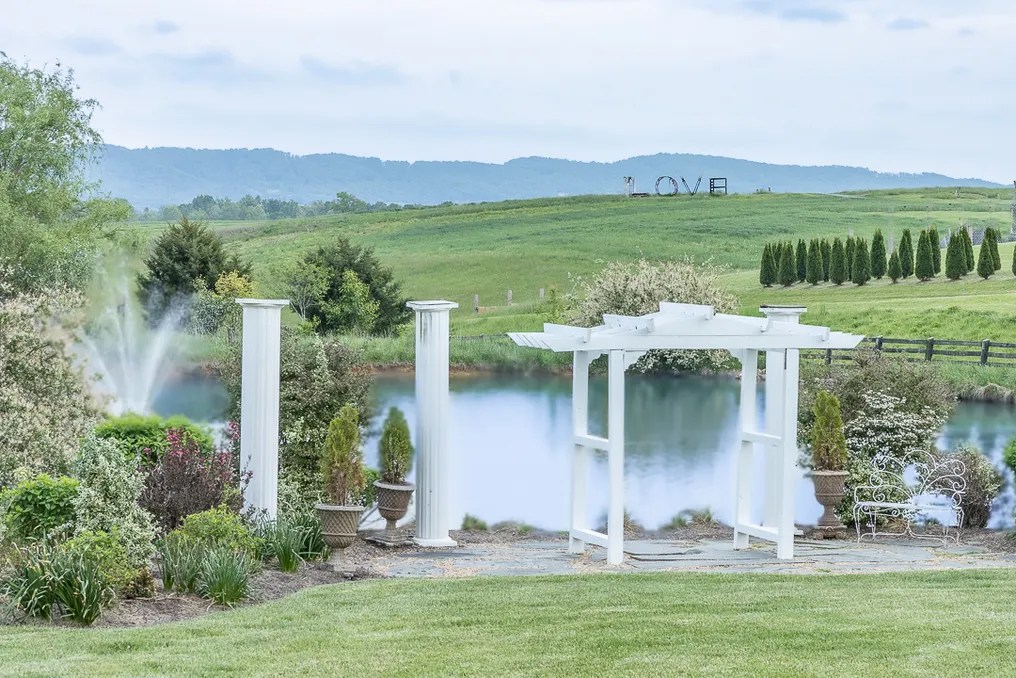 Sinkland Farms #9