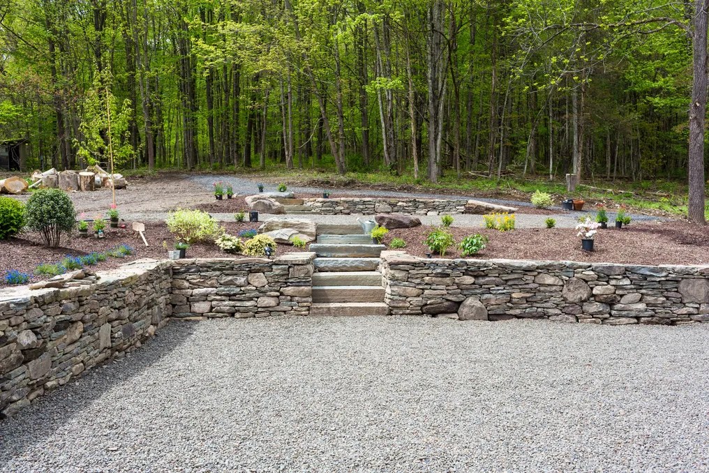 Stonehill's Farmhouse #51
