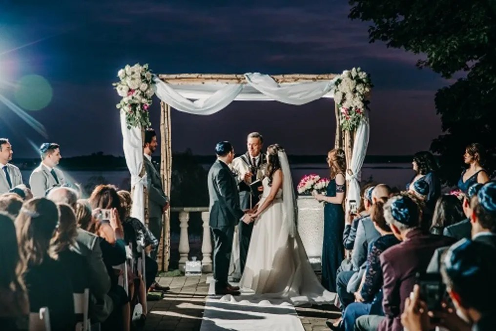 The Davenport Mansion on the Sound #3