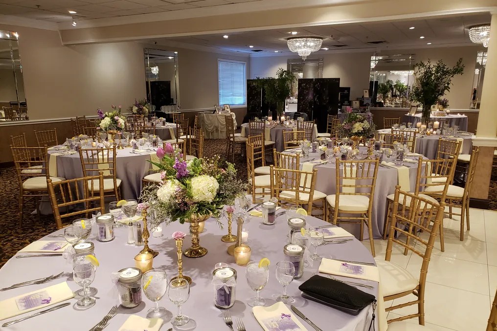 Manzo's Banquets #19