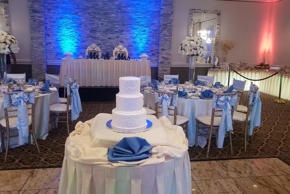 Manzo's Banquets #25