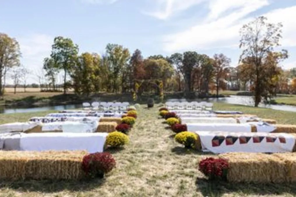 Tall Oaks Barn #22