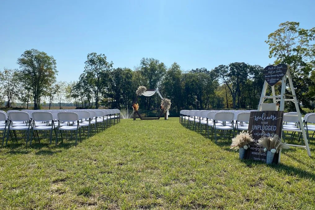 Tall Oaks Barn #23