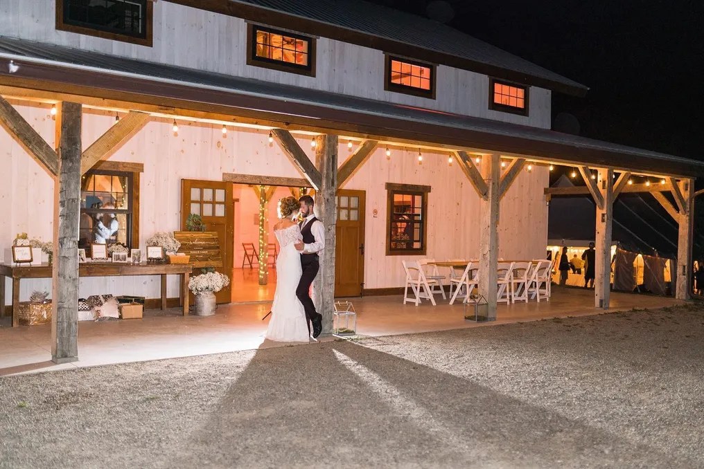 Wren's Roost Barn #11