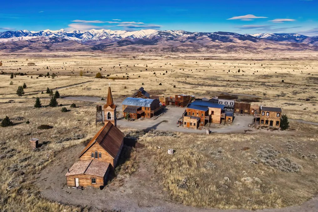 The Yellowstone Film Ranch #19