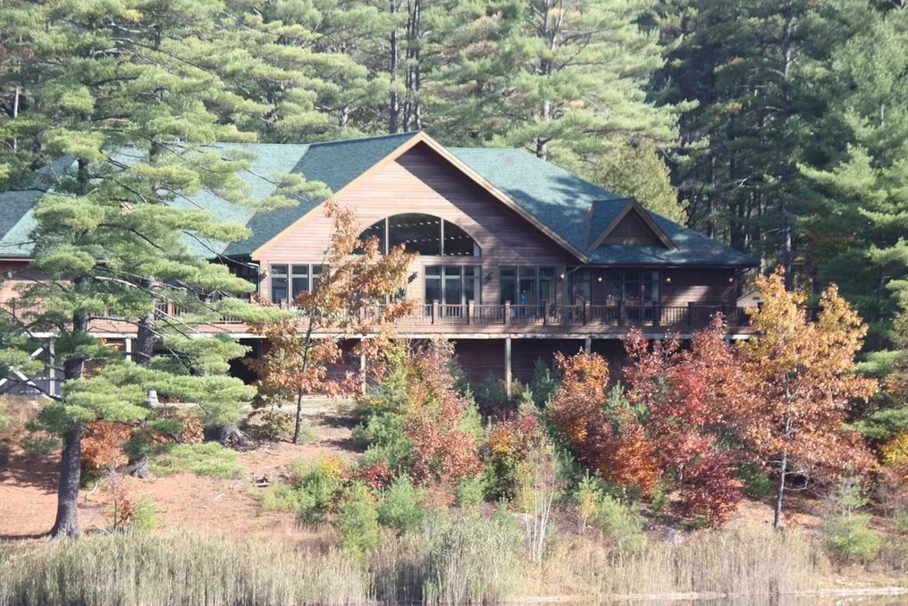 The Lodge on Echo Lake #3