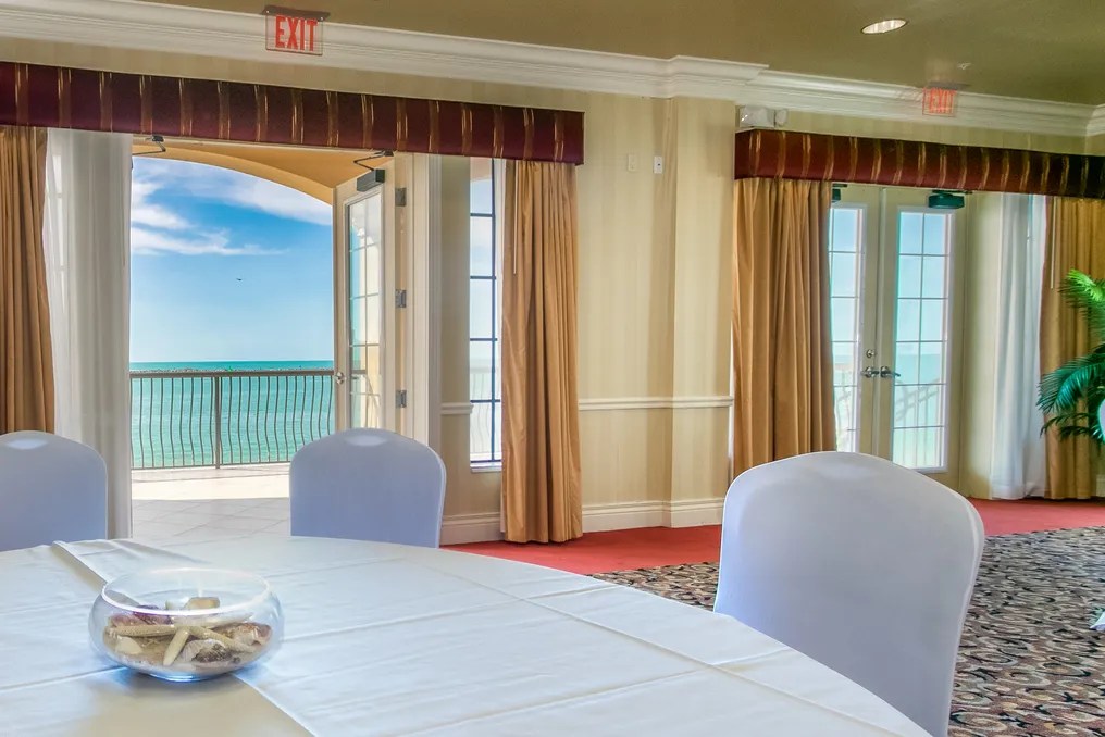 Holiday Inn Hotel & Suites, Clearwater Beach #3