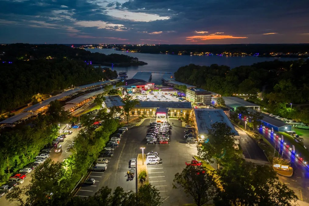 THE RESORT AT LAKE OF THE OZARKS #10