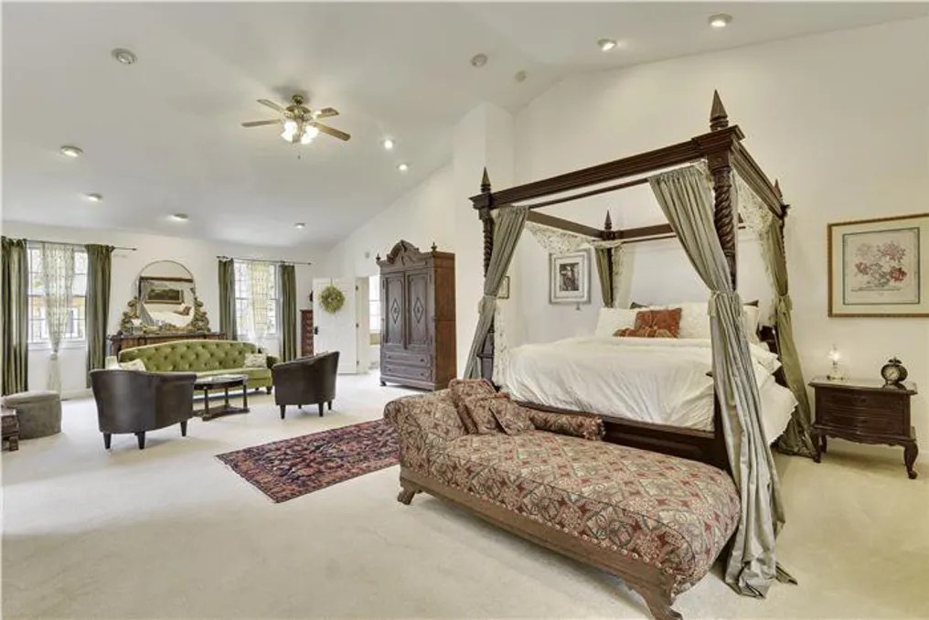 Stone Manor Boutique Inn #33