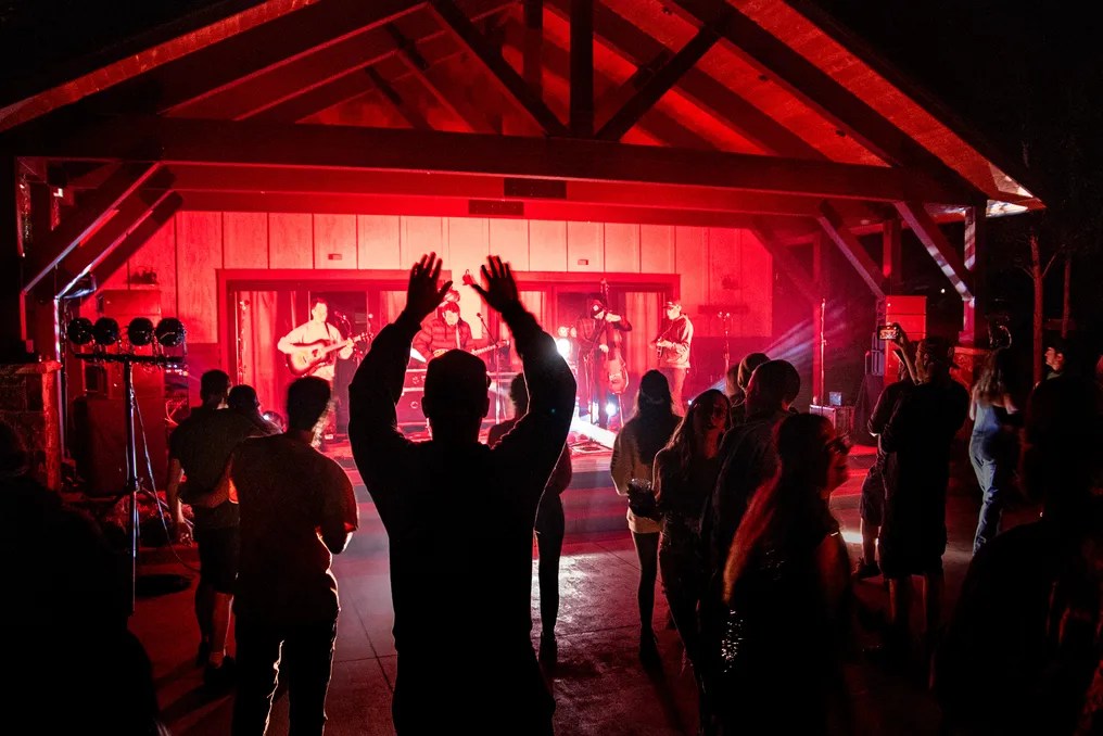 Electric Mountain Lodge #24