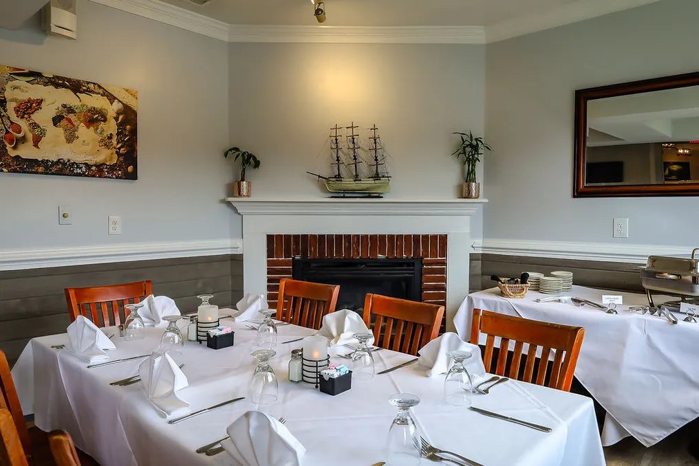 Brock's Riverside Grill #14