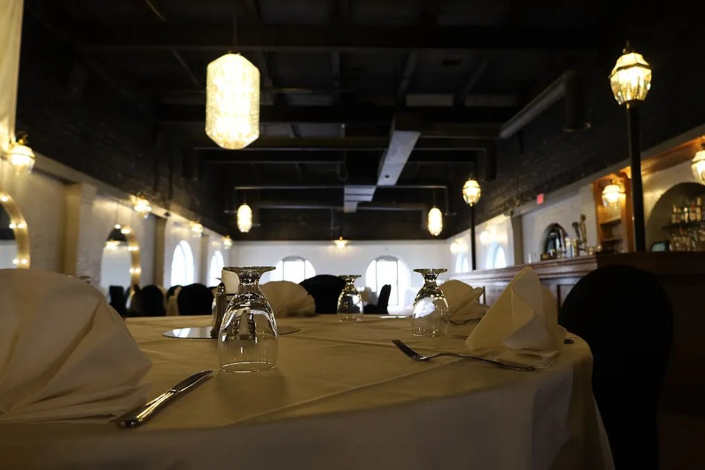 Brock's Riverside Grill #34
