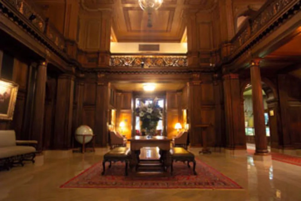 The Toledo Club #16