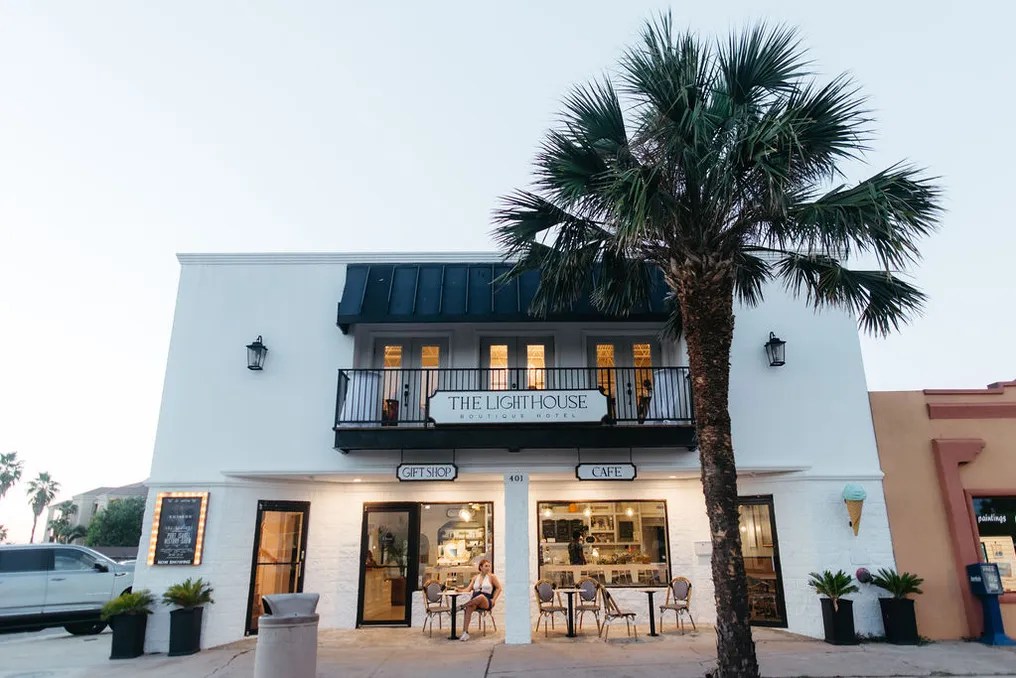 The Lighthouse Boutique Hotel #9