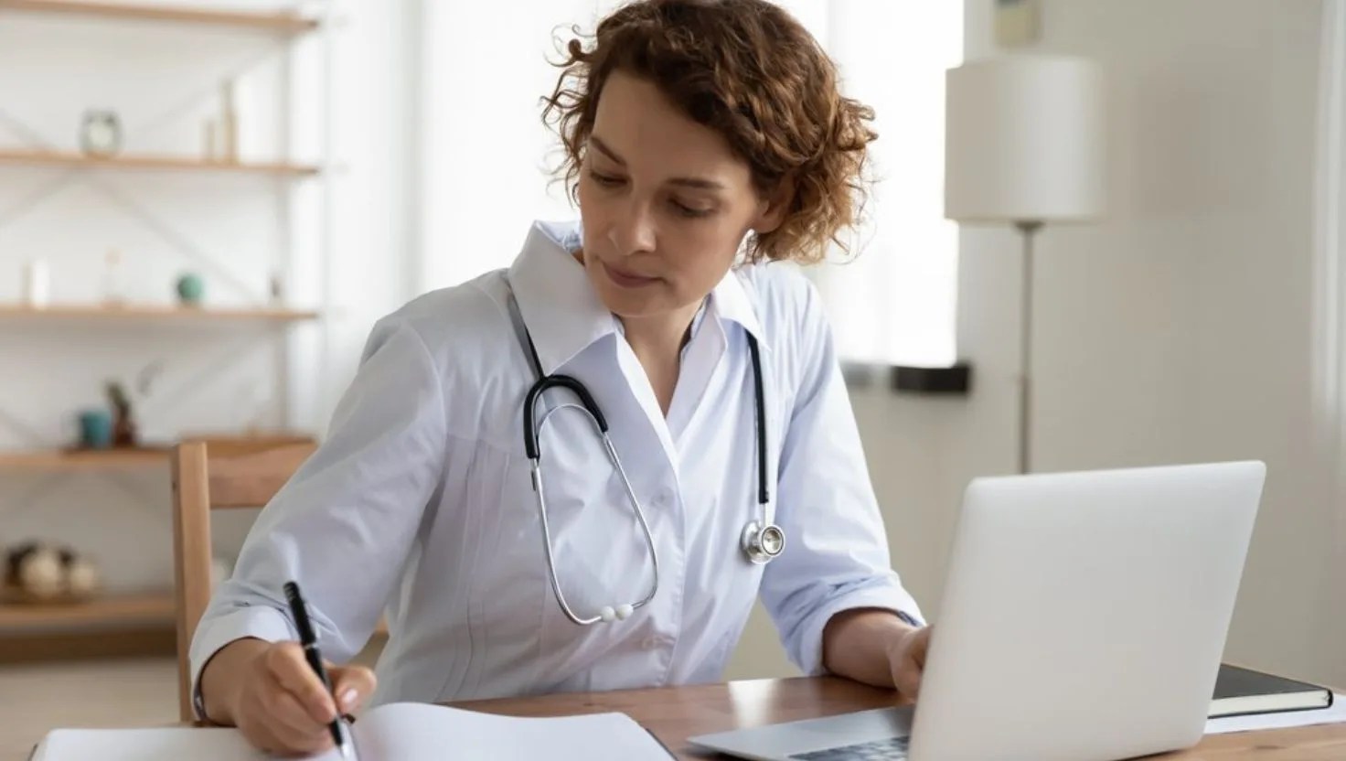 Calcium Health: Your Comprehensive Integrative Medicine App for Daily Wellness