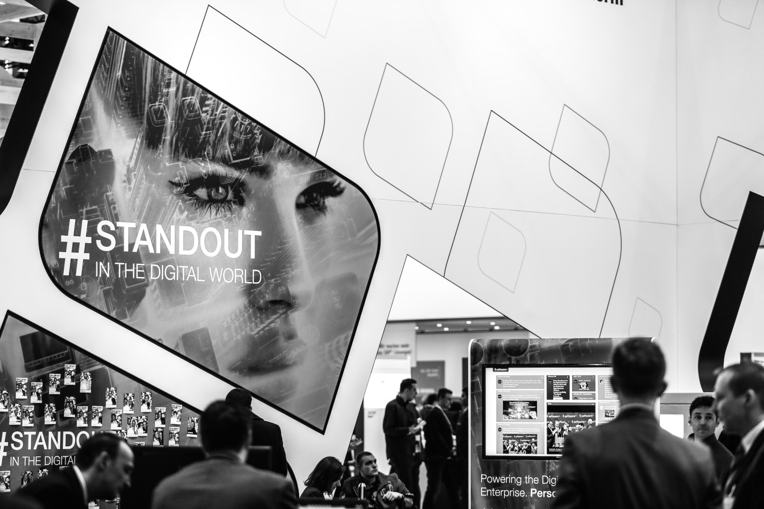 trade show branding and management by web development usa