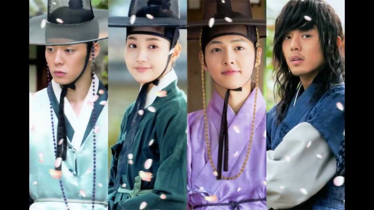 Drama korea genre medical ini mengisahkan tentang seorang penulis dan psikiater yang pada saat yang sama bertempur dari penyakit mental yang disebabkan oleh trauma dari pengalaman masa lalu mereka. Top 15 Best Sageuk (Historical Korean Dramas) | HubPages